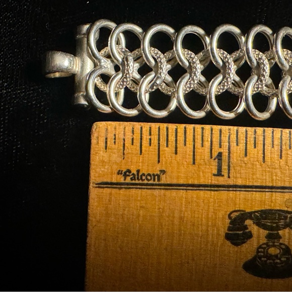 Sterling Silver chain link necklace - Picture 4 of 5